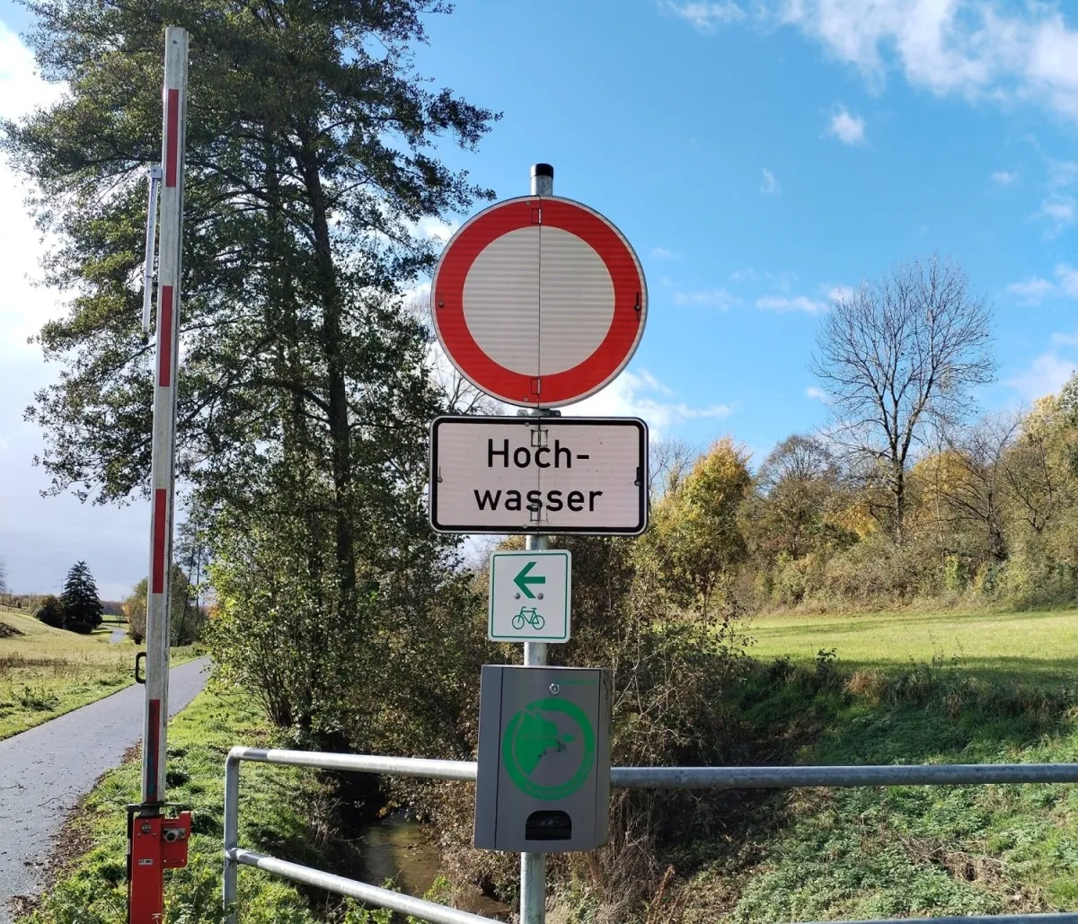Schild am Lehlesbach in Fürfeld (Foto: Bauhof Bad Rappenau)